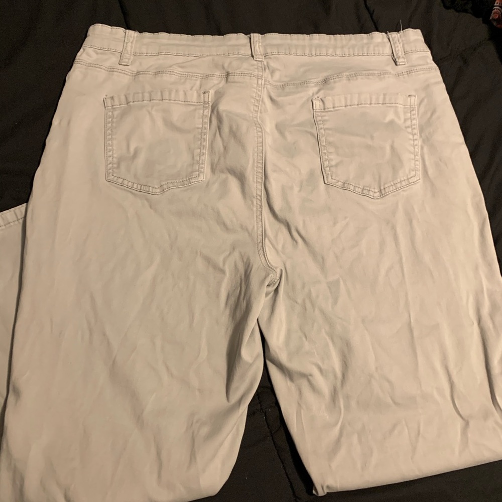 Light weight jeans